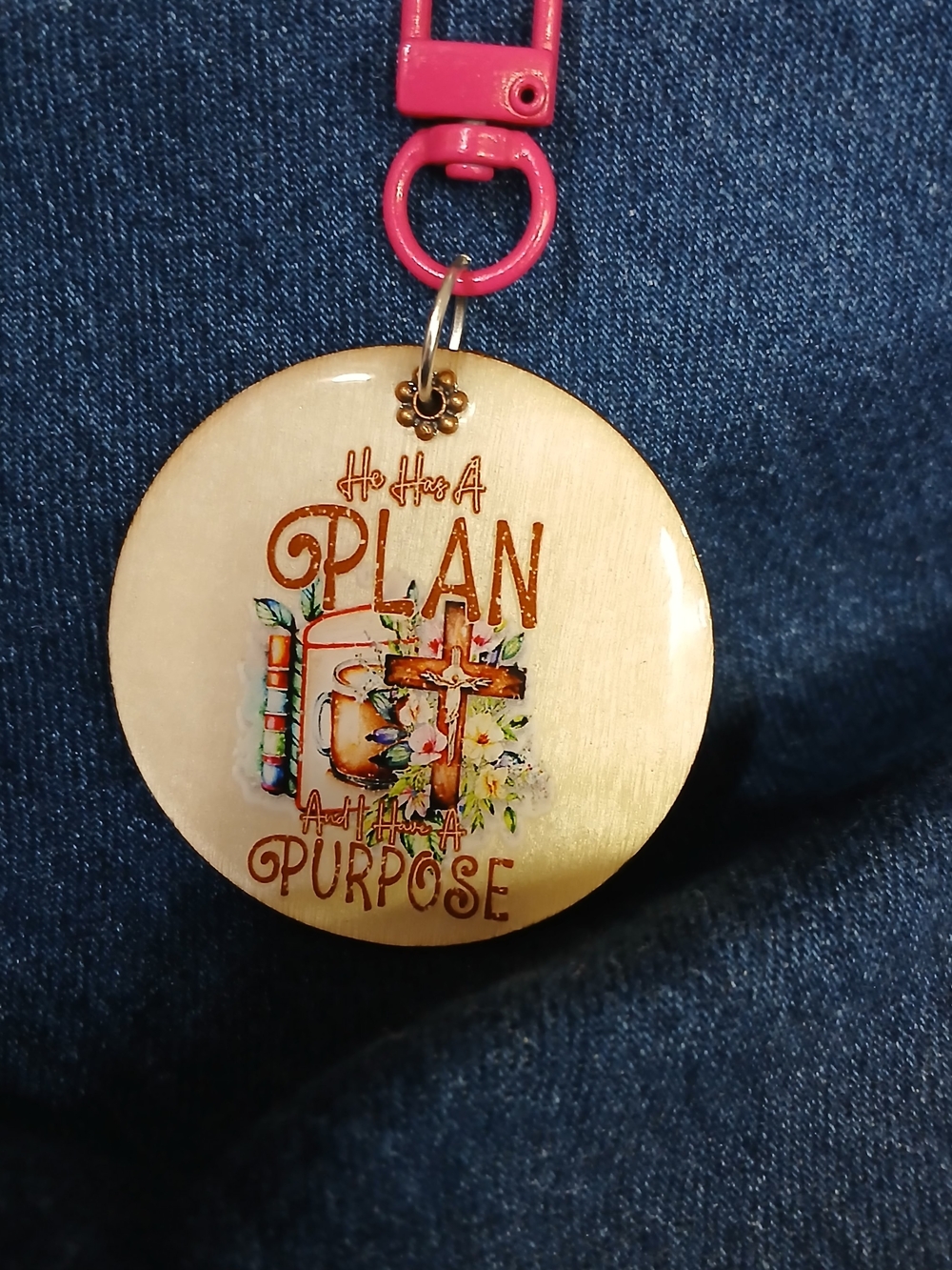 Inspirational 'Plan and Purpose' Wooden Keychain - Pink Clip